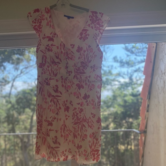 Pink floral dress from Banana Republic. Formal attire. - Picture 3 of 6
